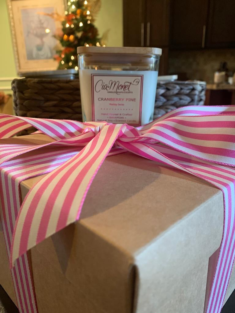 Cranberry Pine 12oz Candle